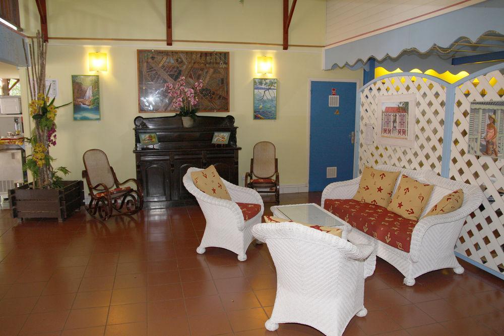 Hotel La Maison Creole Le Gosier  Buitenkant foto