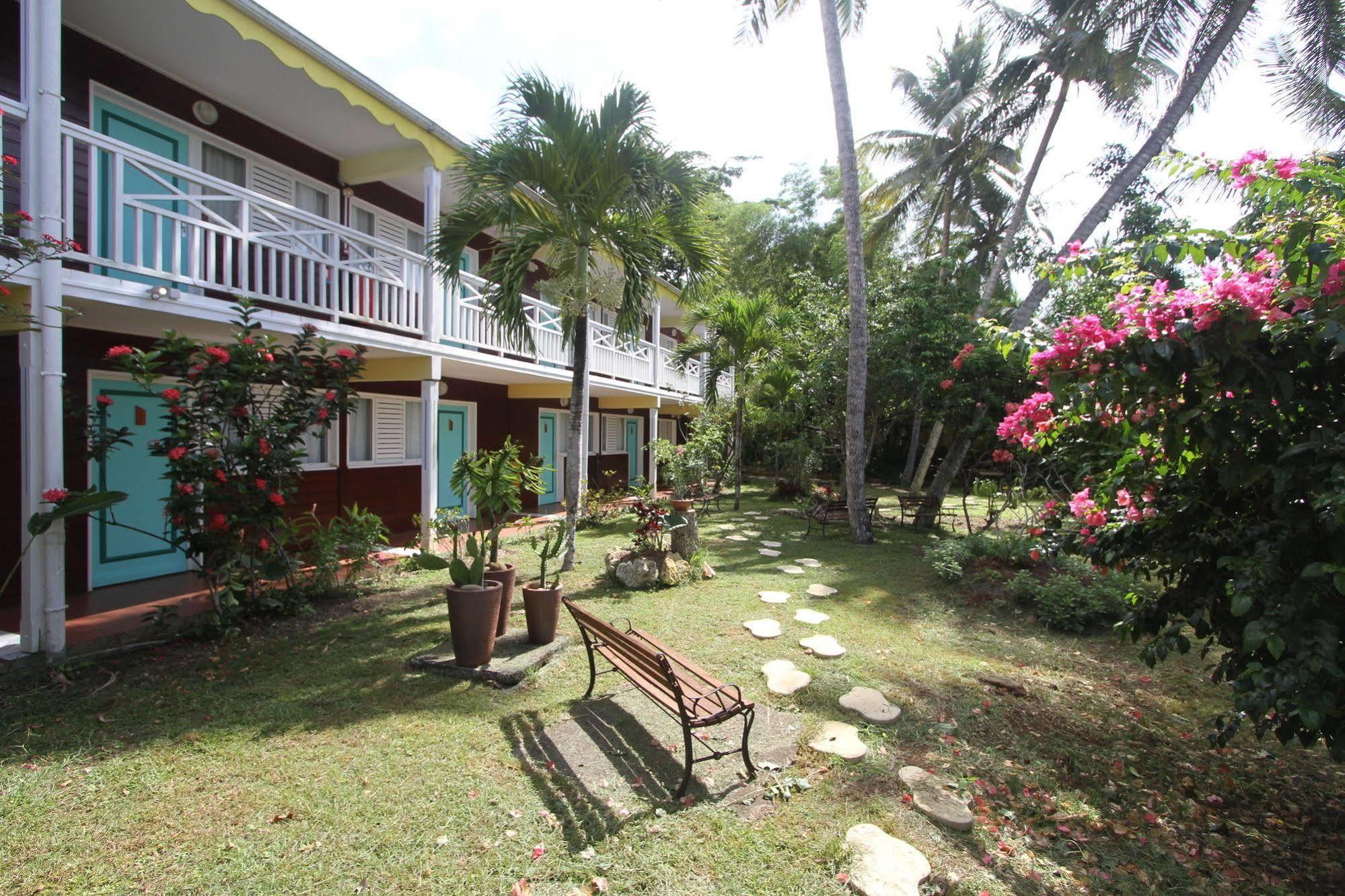 Hotel La Maison Creole Le Gosier  Buitenkant foto